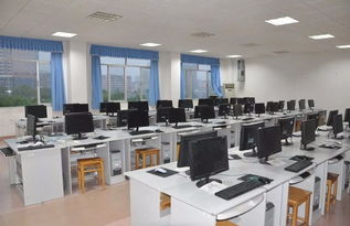 懷化學(xué)院計(jì)算機(jī)科學(xué)與工程學(xué)院 探索計(jì)算機(jī)網(wǎng)絡(luò)工程的實(shí)踐與創(chuàng)新