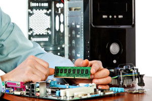 計(jì)算機(jī)硬件測(cè)試工程師與計(jì)算機(jī)網(wǎng)絡(luò)工程 職業(yè)內(nèi)涵、技能要求與協(xié)作發(fā)展